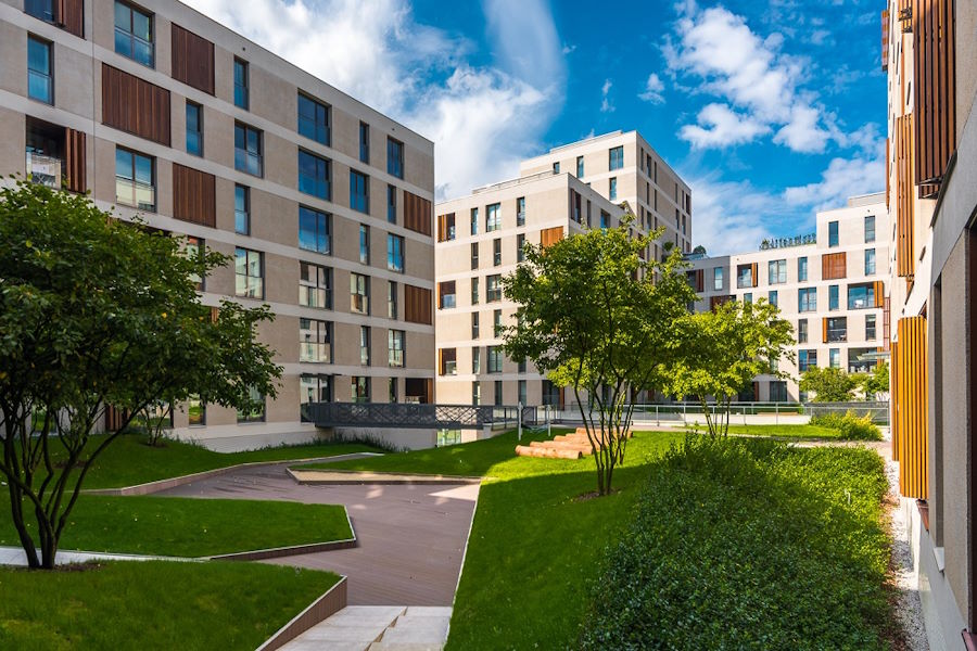 Mieszkania od dewelopera w Poznaniu tanieją, ale wciąż sporo droższe od używanych